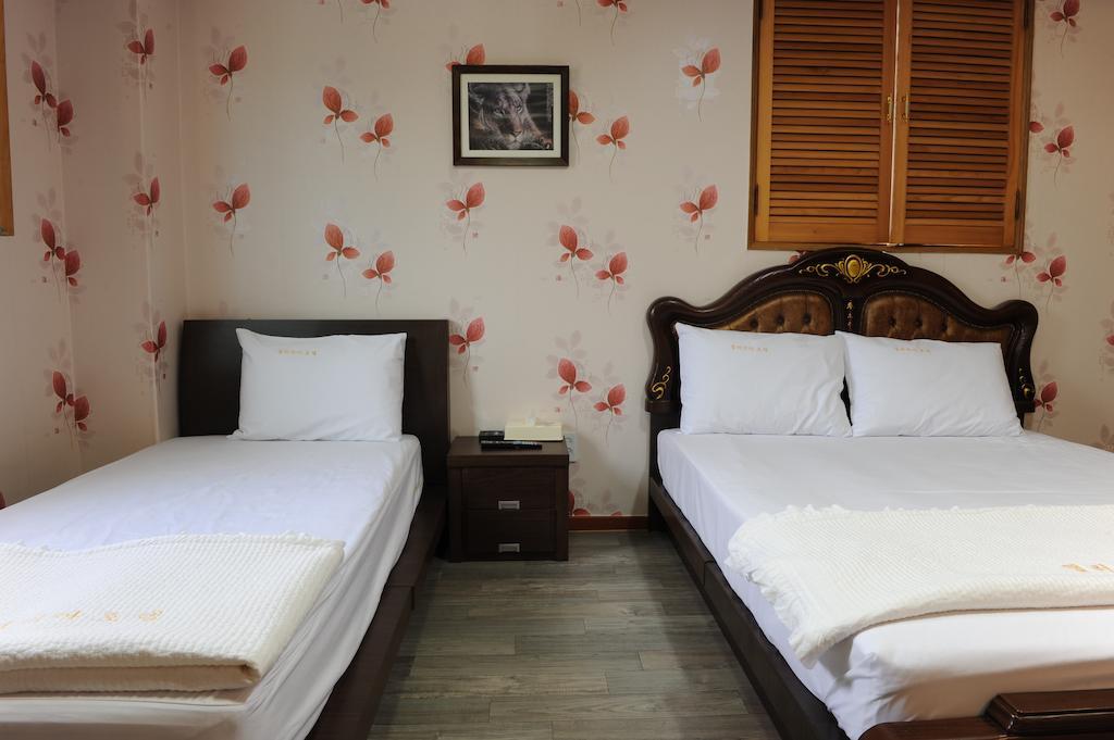אנדונג Galleria Hotel חדר תמונה